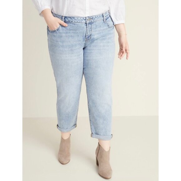 Old Navy Denim - OLD NAVY Women's Maya Blue Mid-rise Boyfriend Straight Legs Jeans Sz 14 Petite